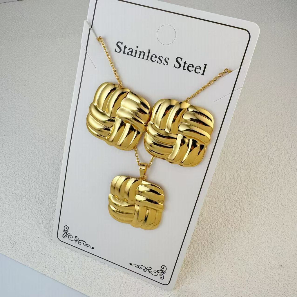 New Stainless Steel Plated 18k Gold Necklace Earring Set
