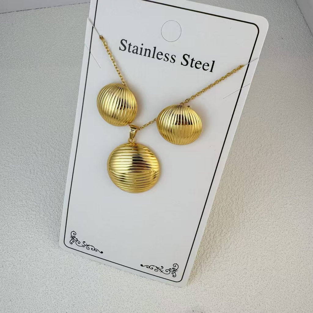 New Stainless Steel Plated 18k Gold Necklace Earring Set