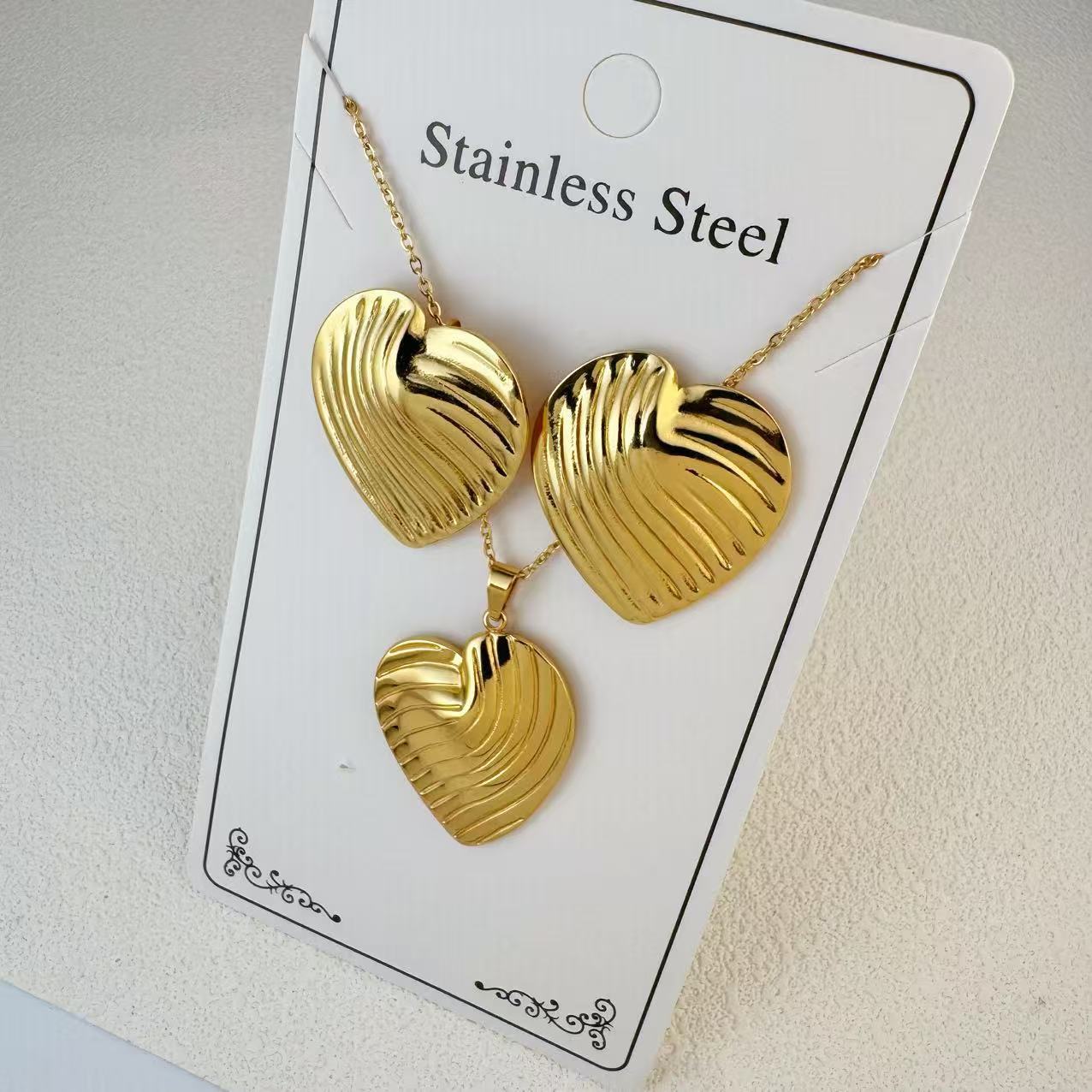 New Stainless Steel Plated 18k Gold Necklace Earring Set