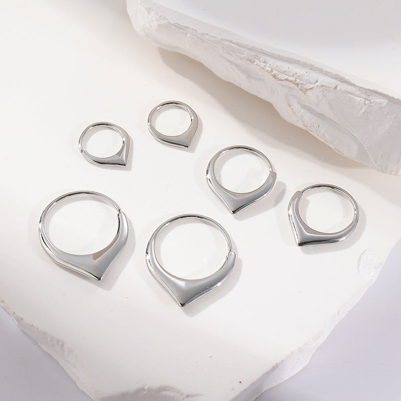 Fashionable And Creative Delicate Earrings For Women