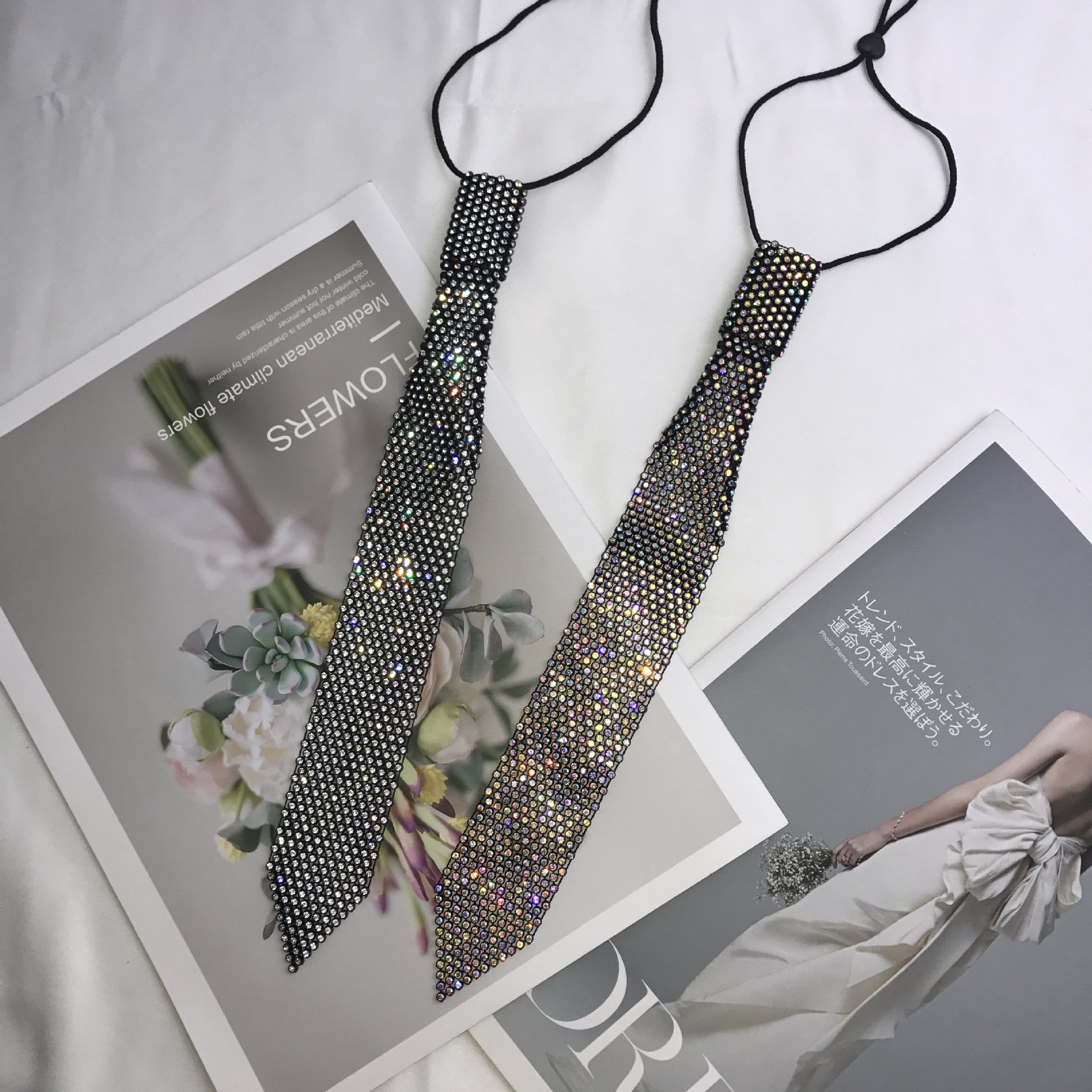 Internet-famous Little Tie Shirt For Women With Sparkling Rhinestone-decorated Neckerchief